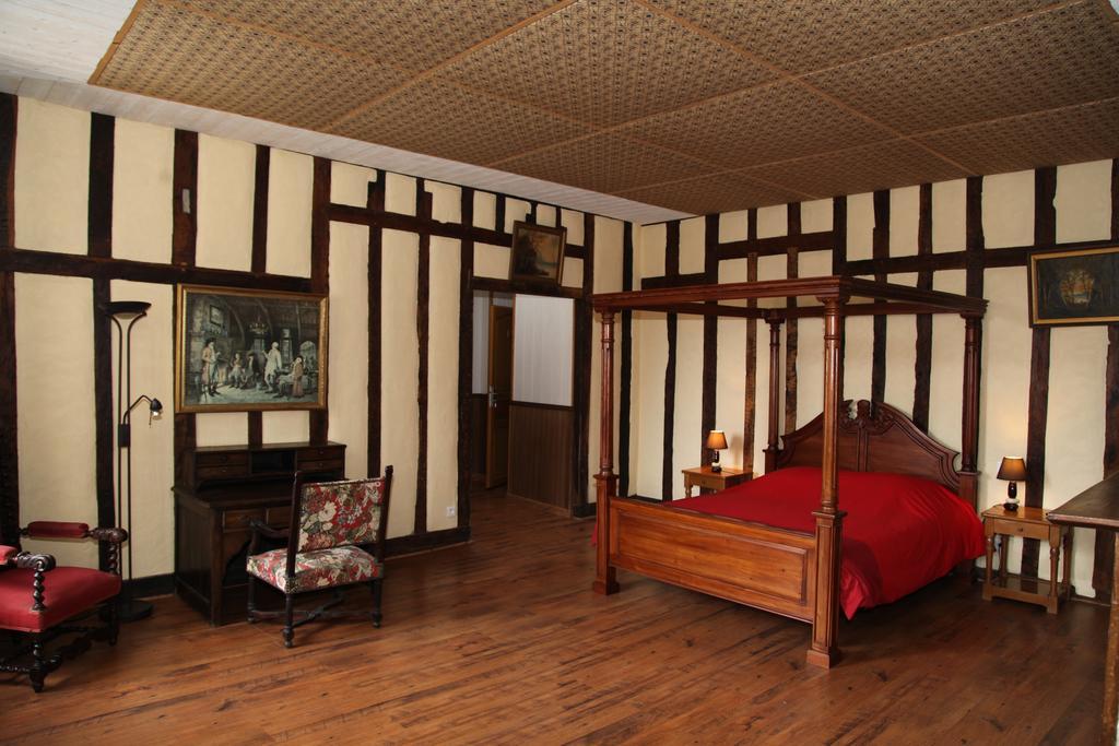 Cafe De France Bed & Breakfast Eauze Room photo